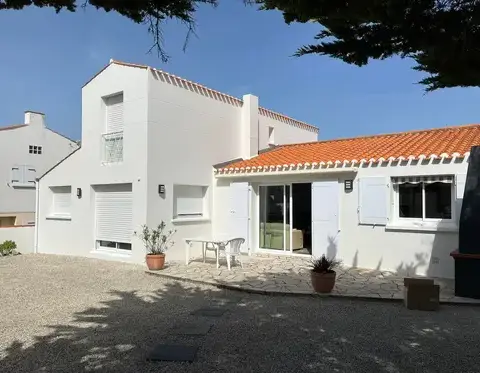 nettoyage façade à Givrand - image 2